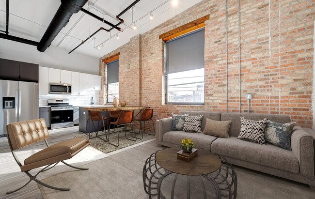 Primary Photo - 215 N Racine Ave