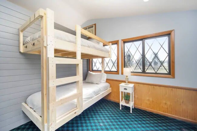 Building Photo - Bunkhouse