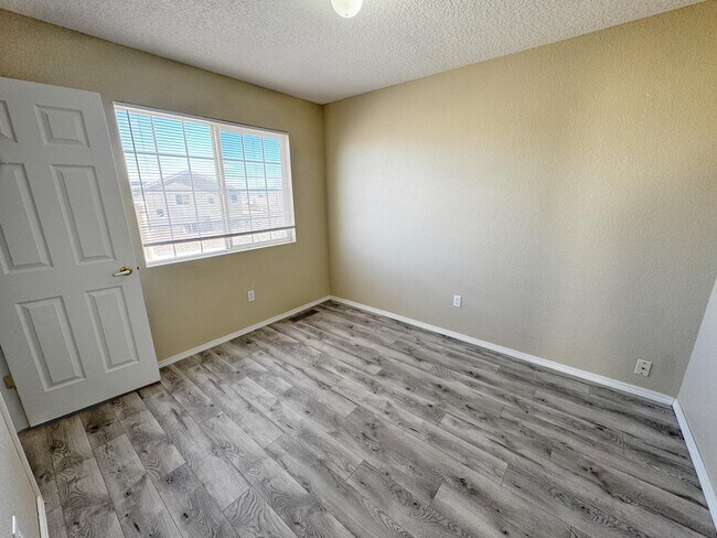 Building Photo - 1131 Pacaya Dr NW