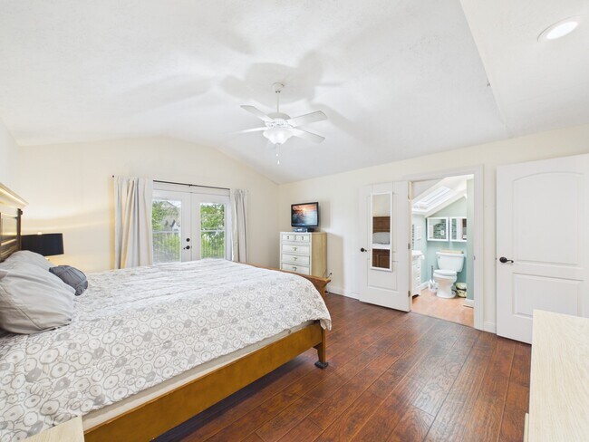 Building Photo - 5110 Academy St