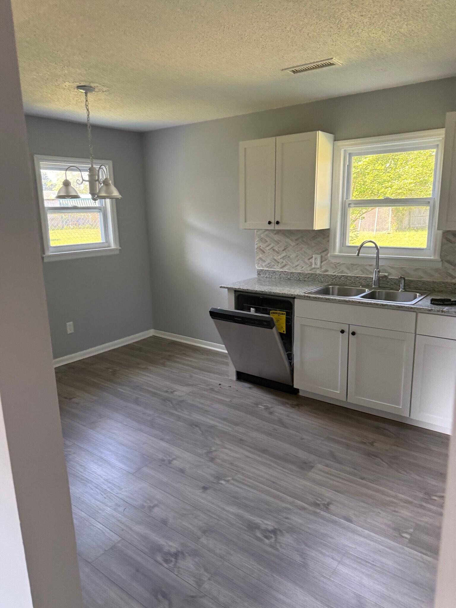 Building Photo - 1602 Forbes Ct