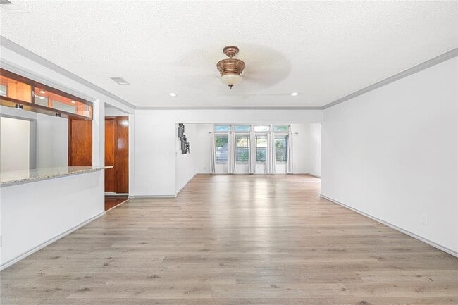 Primary Photo - 1604 Springdale Rd