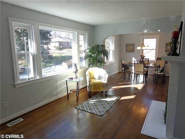 Building Photo - Beautiful home waiting for you!