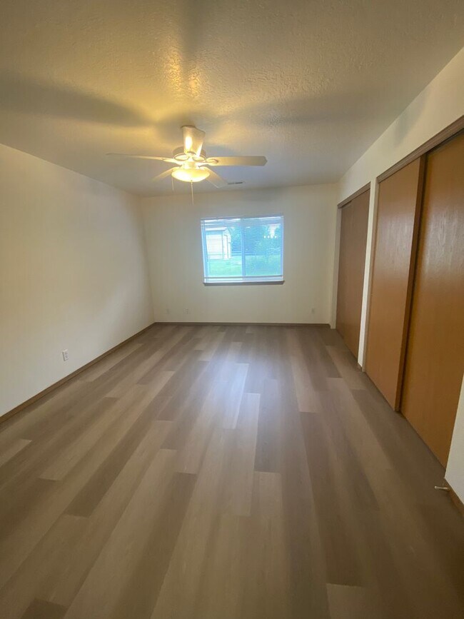 Building Photo - SINGLE FAMILY HOUSE IN HAYDEN (P#285)