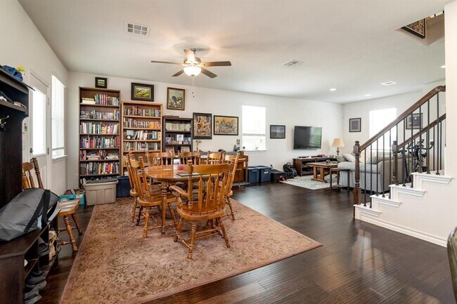 Building Photo - 5300 Mulberry Grove Ln