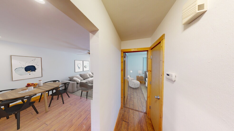 Building Photo - 1210 W Ash St