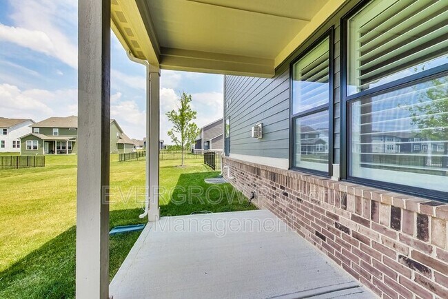 Building Photo - 16695 Carlton Rd