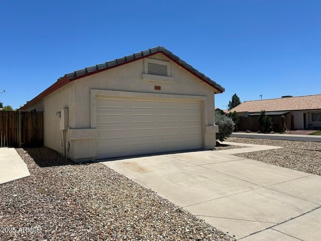 Building Photo - 21617 N 30th Ave