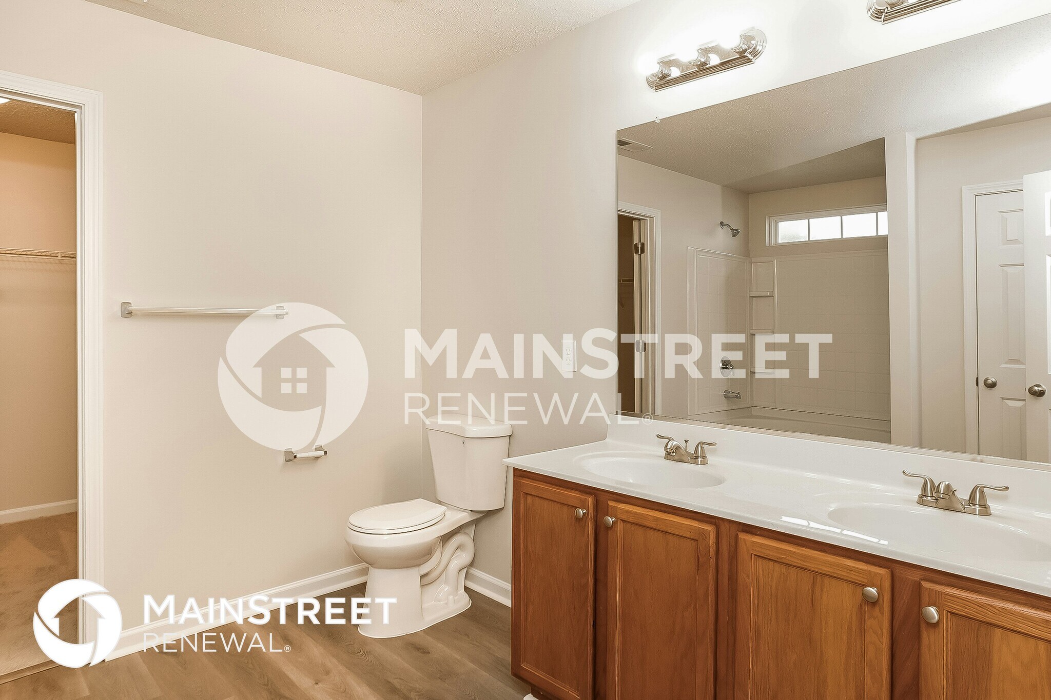 Building Photo - 4656 Chapel Ridge Dr