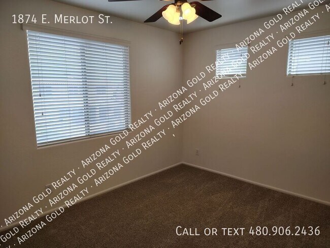 Building Photo - 1874 E Merlot St
