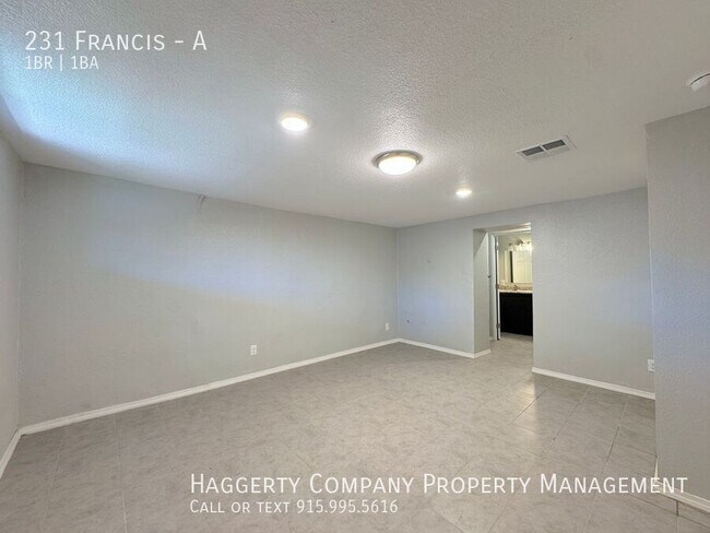 Building Photo - 231 Francis-A
