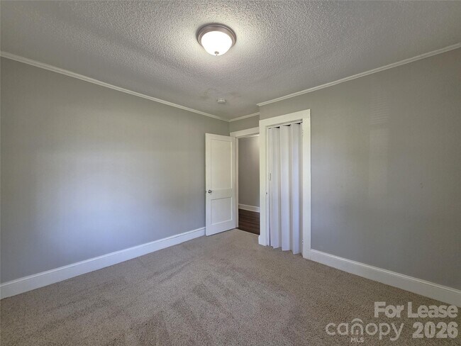 Building Photo - 5830 US-601
