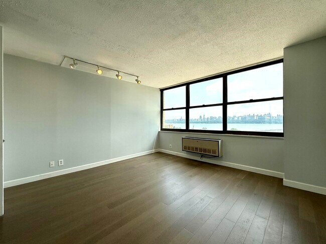 Building Photo - 7004 JFK Blvd E