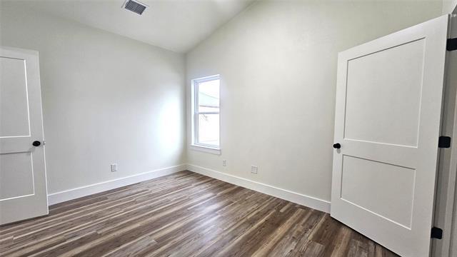 Building Photo - 3817 Yellowstone Pl