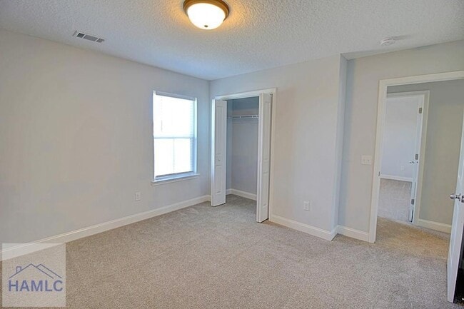 Building Photo - 14 Gambrell Rd