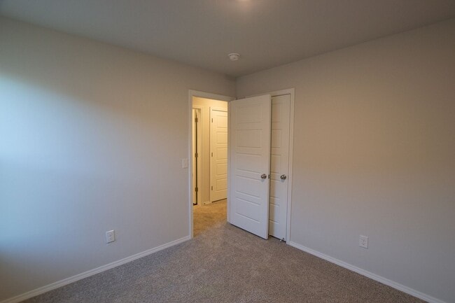 Building Photo - Charming 3 Bedroom / 2 Bathroom Home in Perkins!