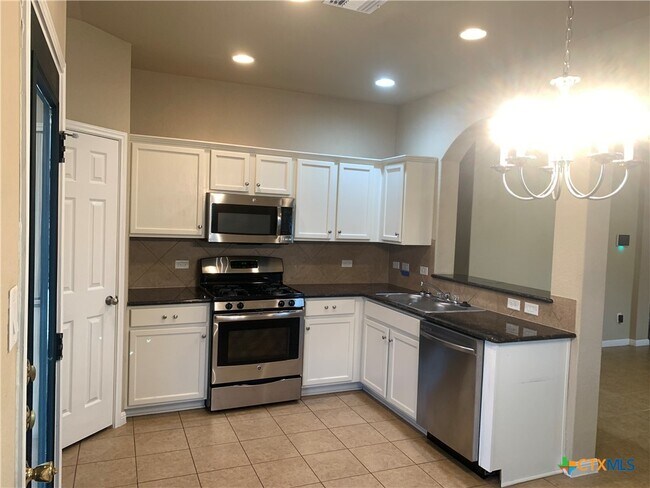 Building Photo - 2587 Diamondback Trail