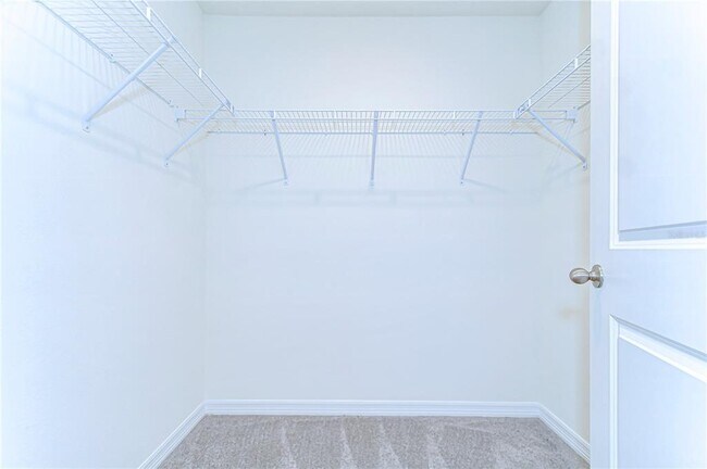 Building Photo - 38255 Sonnet Landing Ave