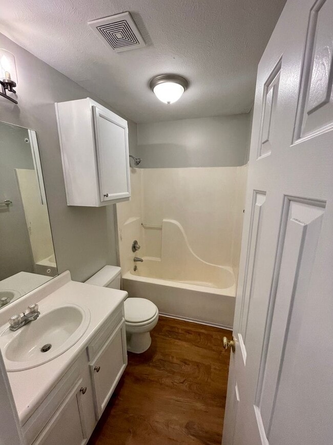 Building Photo - 2 Bed 2 Bath home in Brandon