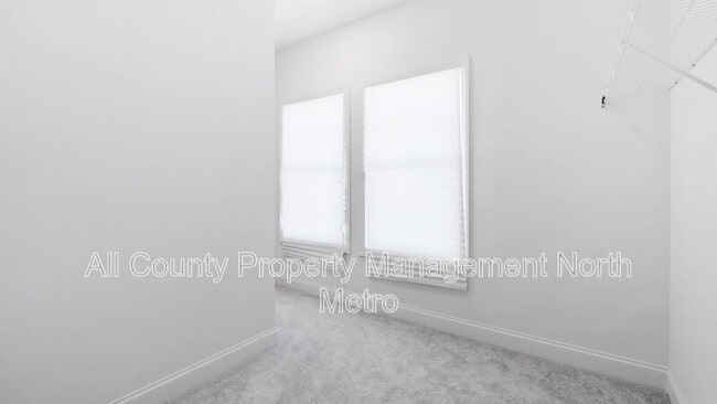 Building Photo - 298 Tillman Pass