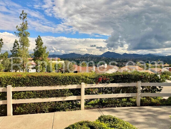 Building Photo - 11872 Bernardo Terrace