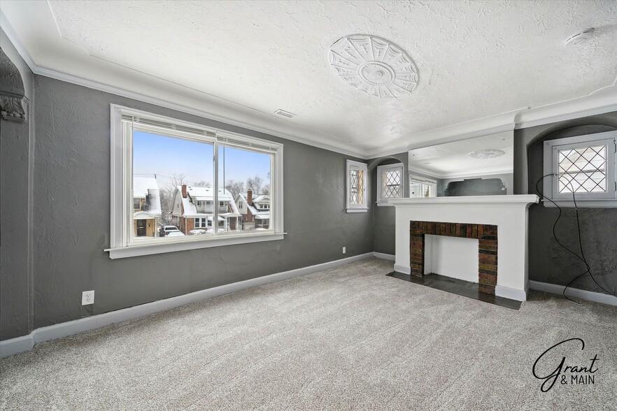Building Photo - 15886/15888 Woodingham - Two Yutes Detroit Holdings LLC