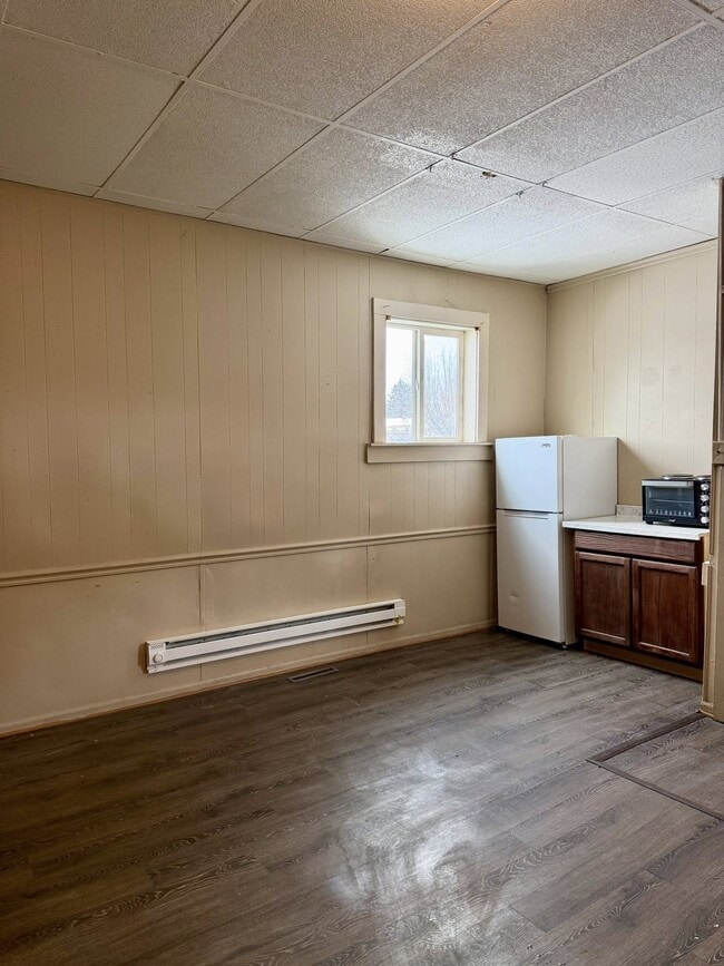 Building Photo - 1340 Linden Ave