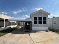 Building Photo - 149 Lantern Ave