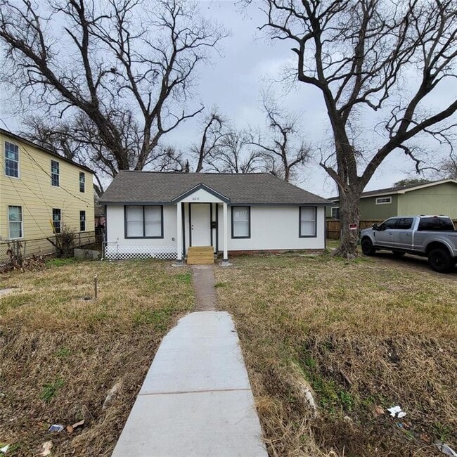 Primary Photo - 6810 Bleker St