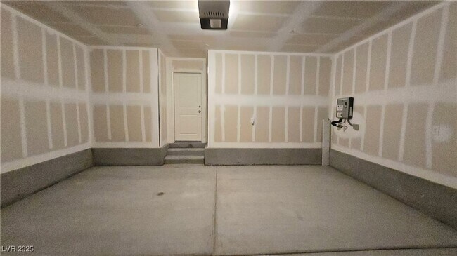 Building Photo - 4839 Orchid Rdg Ave