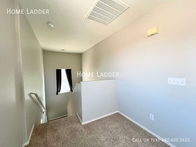 Building Photo - 44779 W Paitilla Ln
