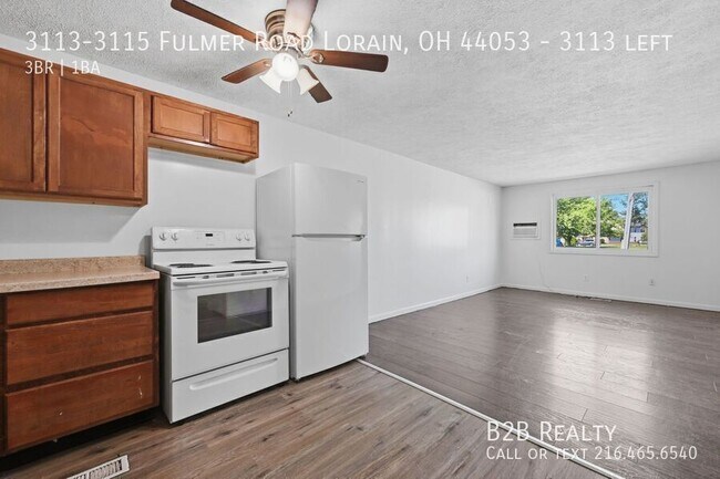 Building Photo - 3113-3115 Fulmer Road Lorain, OH 44053-3113 left