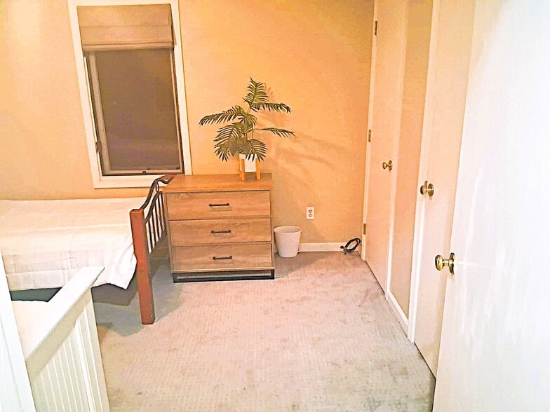 Building Photo - 2368 Bateman Bridge Rd