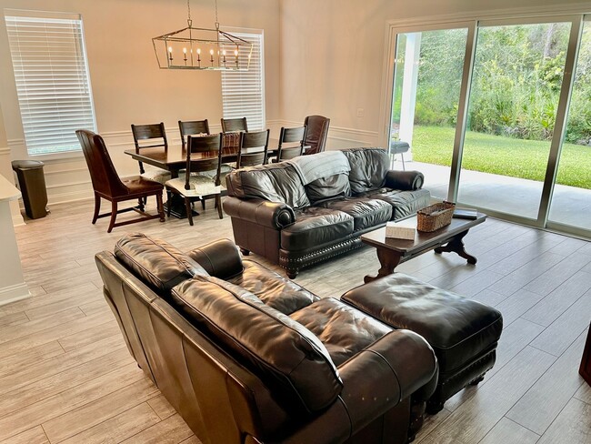 Building Photo - 2809 Turtle Shores Dr