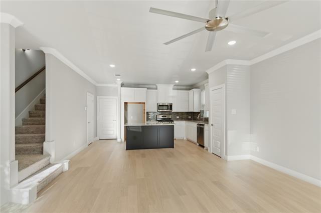 Building Photo - 2617 Tanager St