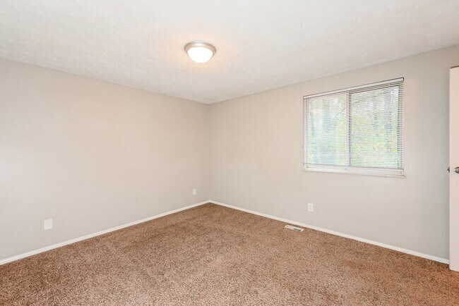 Building Photo - 1876 Corduroy Ct