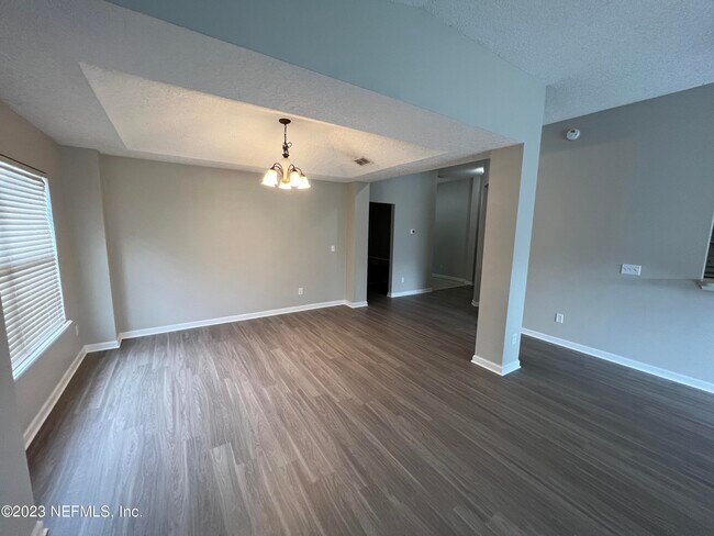 Building Photo - 8531 Longford Dr