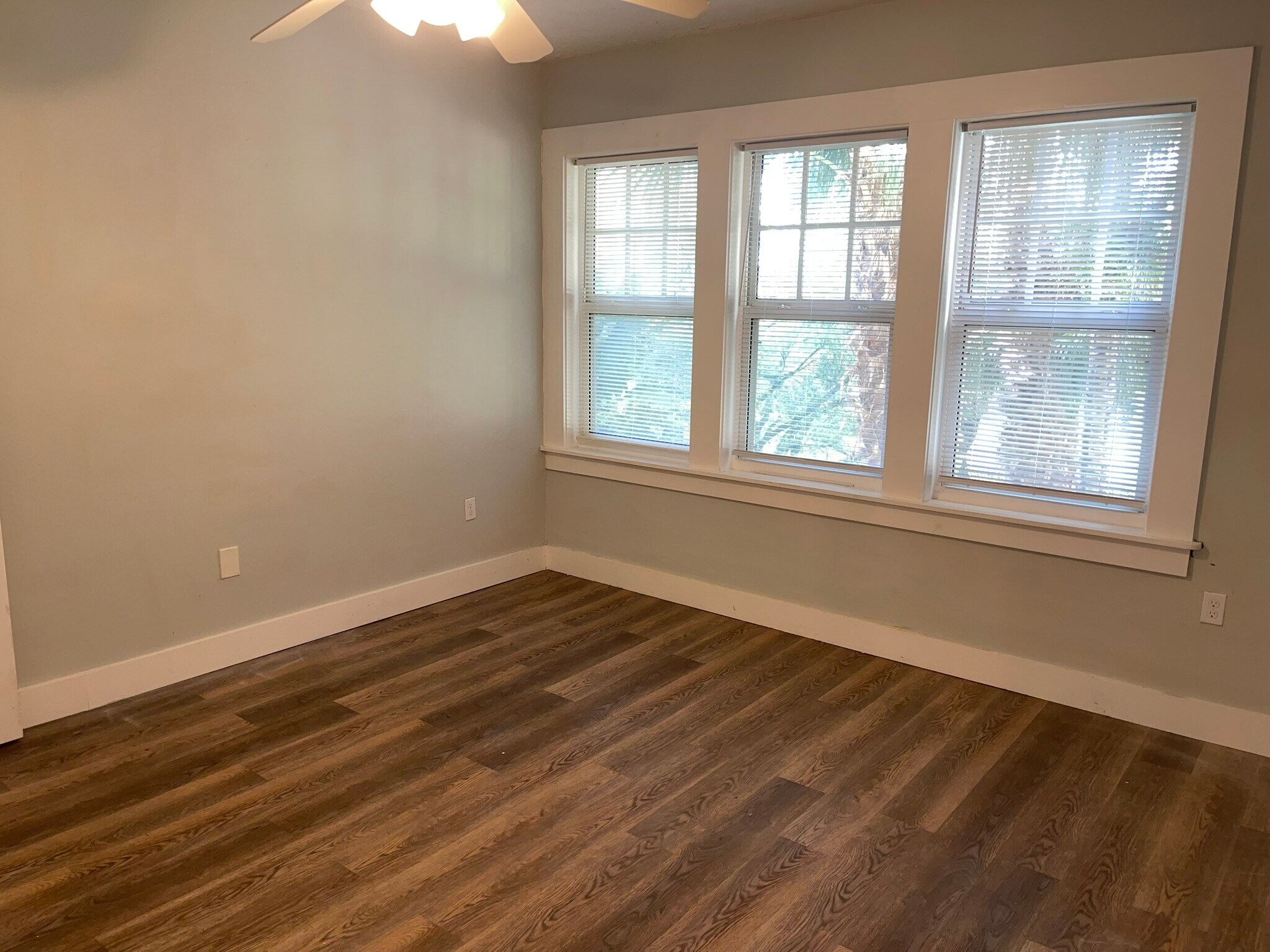 Building Photo - 536 14th St