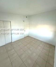 Building Photo - 4100 SW 36th St
