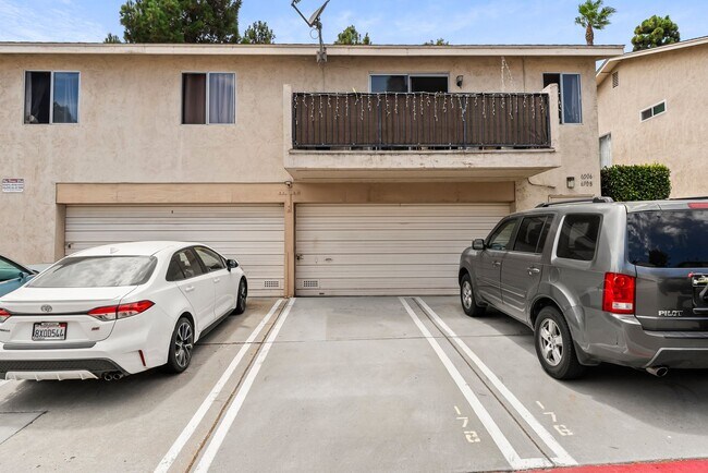 Building Photo - 6908 Camphor Ln
