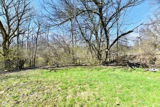 Building Photo - Charming 3-Bedroom Home Near Forest Manor Elementary!