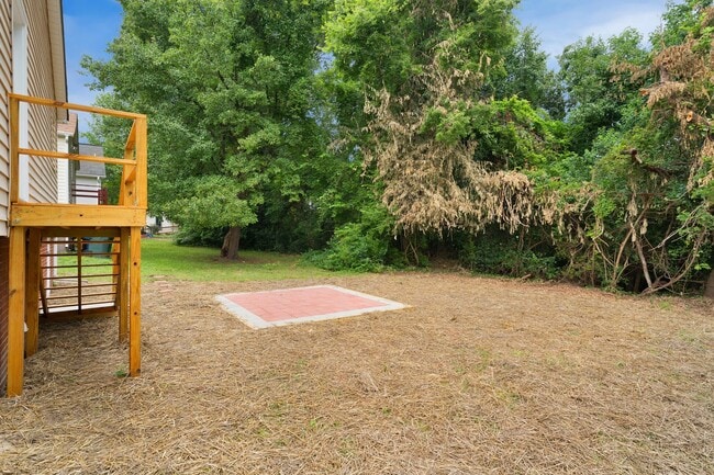 Building Photo - Freshly Updated 3 Bed, 2 Bath Home in Prim...