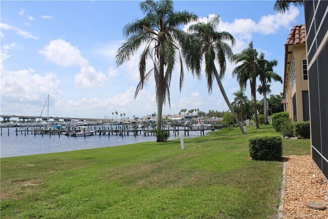 Building Photo - 2600 S Kanner Hwy