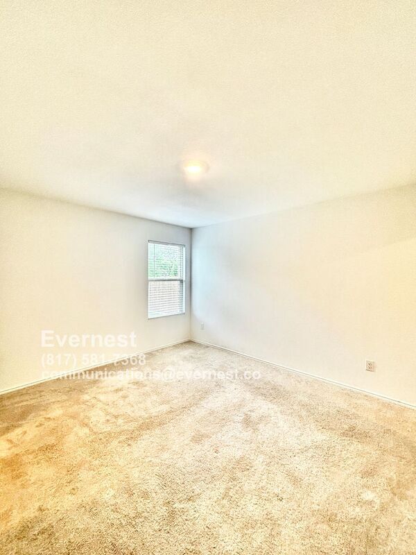 Building Photo - 1517 Vattier St