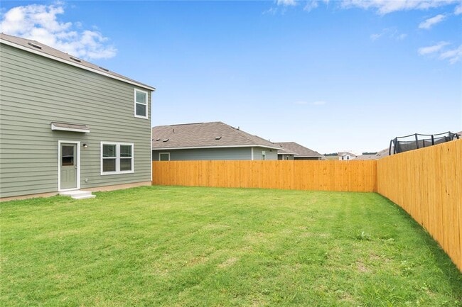 Building Photo - 112 Dollars Dr