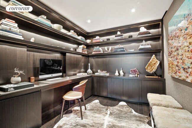 Building Photo - 170 East End Ave