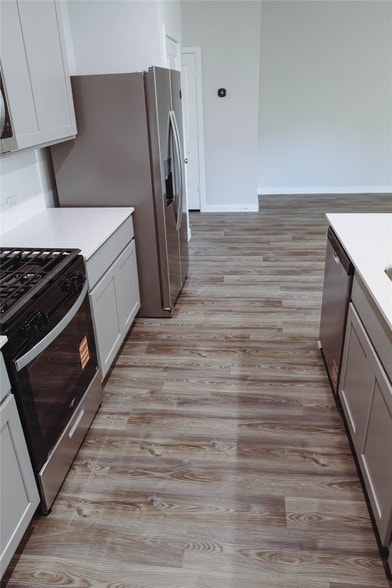 Building Photo - 211 Forest W St