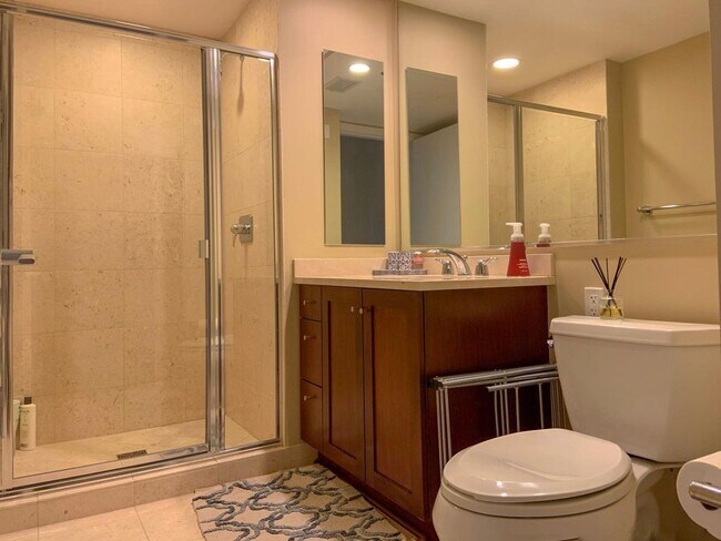 Building Photo - 60 E Monroe St