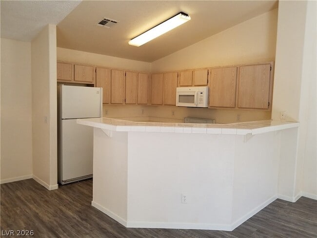 Building Photo - 733 Wheat Ridge Ln