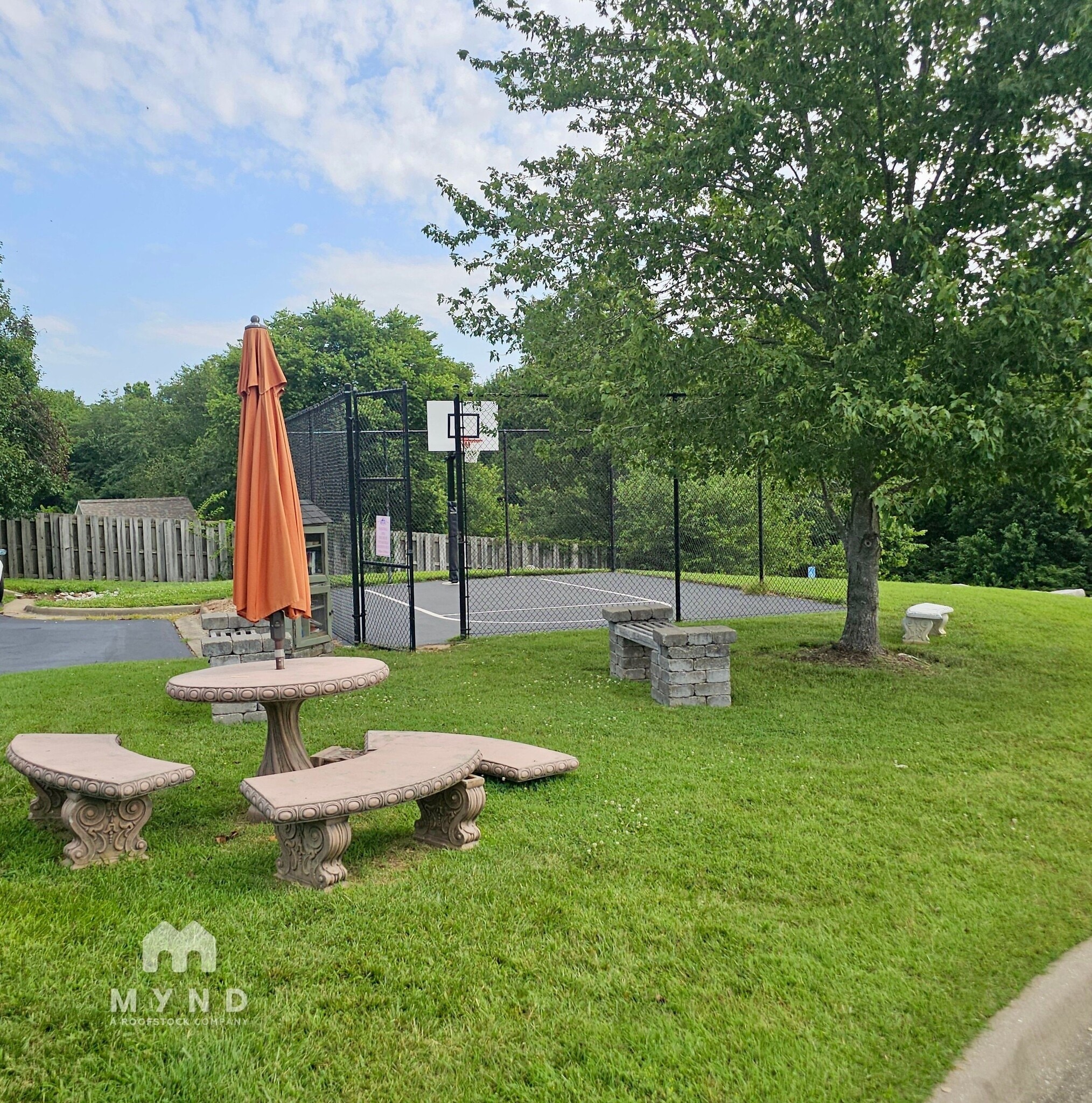 Building Photo - 4840 W Skyler Dr